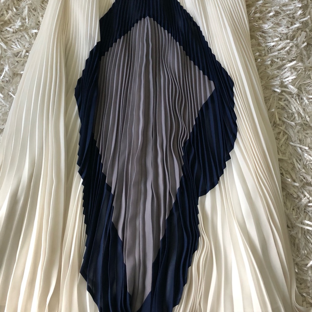 Very pretty, flirty Rebecca Taylor skirt - Picture 5 of 10